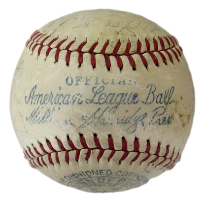 1938 Chicago White Sox Team Signed Baseball (26 Signatures) Beckett 198607