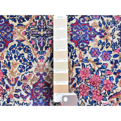 2'8"X11'6" Ivory Antique Farsian Karman Flower Design Wool Hand Made Rug
