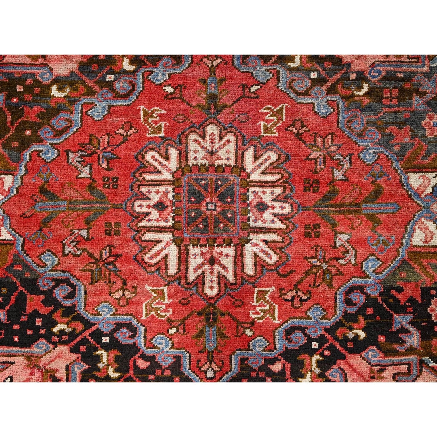 7'5"X10'10" Red Pure Wool Hand Knotted Semi Antique Zoroastrian Heris Rug