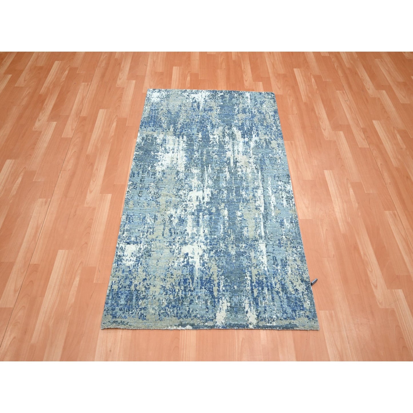 3'2"X5'2" Powder Blue Pure Silk And Wool Abstract Design Hand Knotted Rug