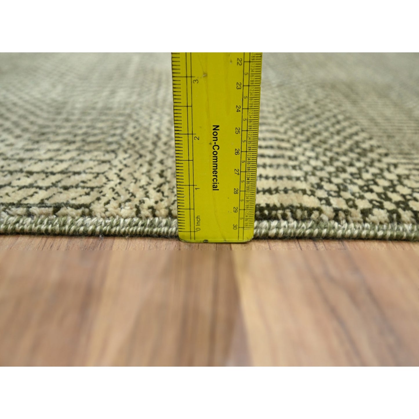 2'X3' Beige Modern Grass Design Hand Knotted Wool And Silk Mat Sample Rug