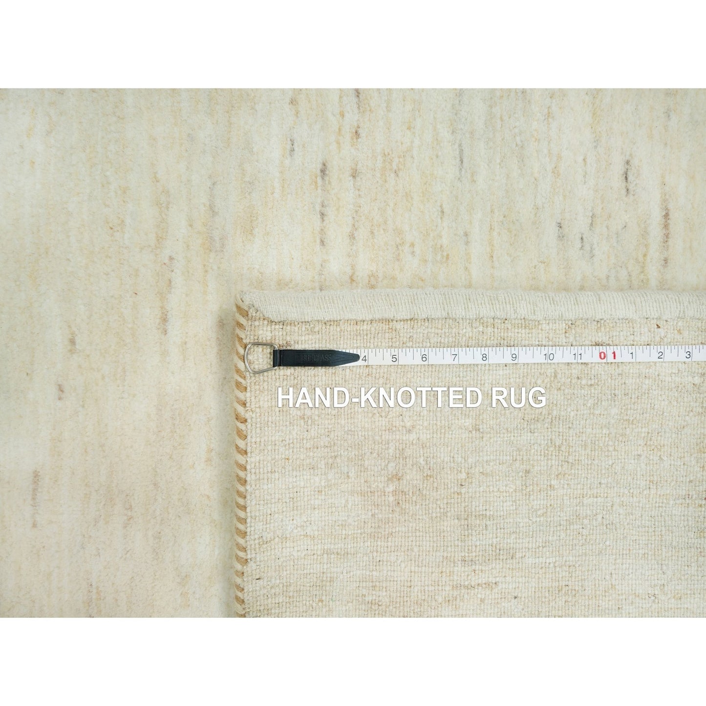 5'X6'8" White Denser Weave High Quality Wool Hand Knotted Oriental Rug