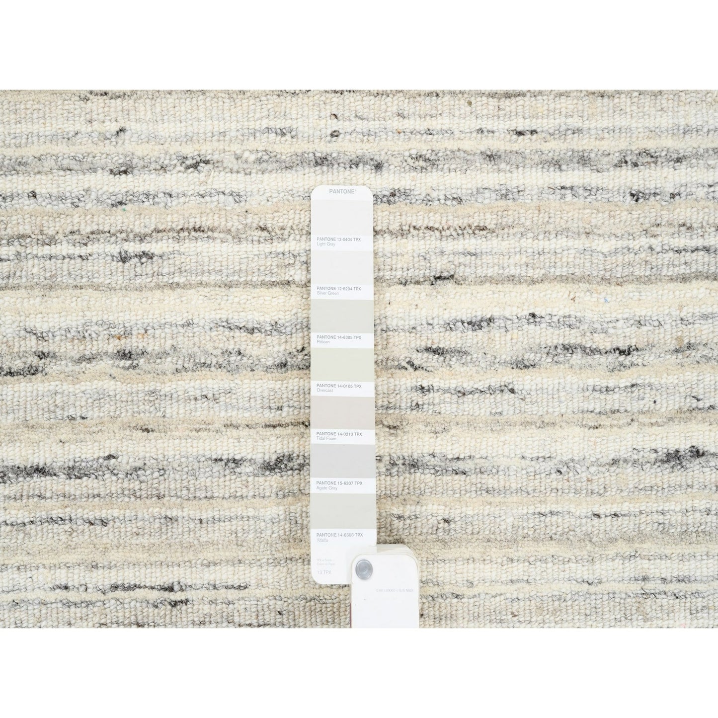 11'10"X11'10" Hand Loomed Natural Wool Plain Modern Design Gray Round Rug