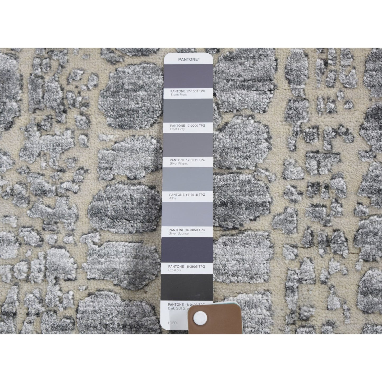 2'5"X10'1" Abstract Wool & Silk Denser Weave Runner Hand Knotted Rug