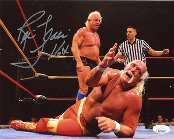 (JSA) Ric Flair Autographed 8x10 Photo