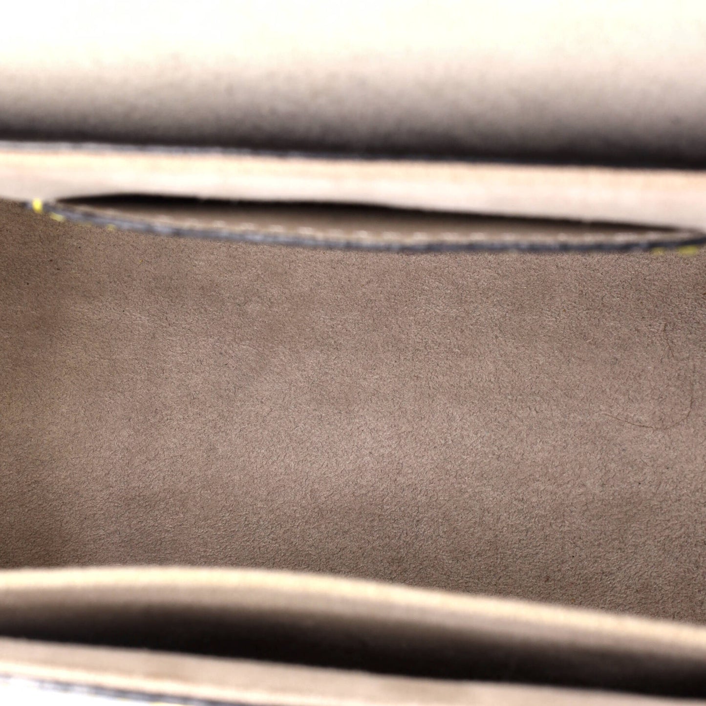 Louis Vuitton Twist Handbag Epi Leather Mm