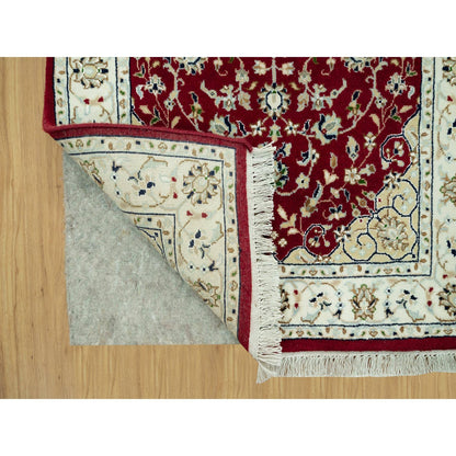 2'7"X4'1" Sun Dried Tomato Red Nain Central Medallion Hand Knotted Rug