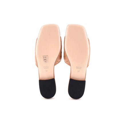 Gucci Women'S Gg Marmont Flat Sandals Matelasse Leather