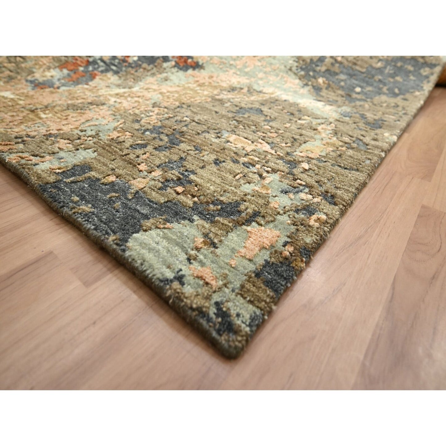 10'X13'10" Gray With Beige Abstract Design Pure Wool Hand Knotted Rug