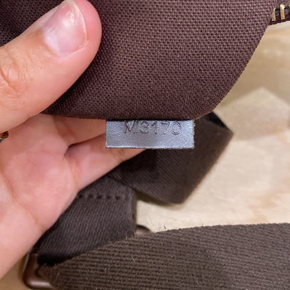 Louis Vuitton Brooklyn Pochette Plate Damier