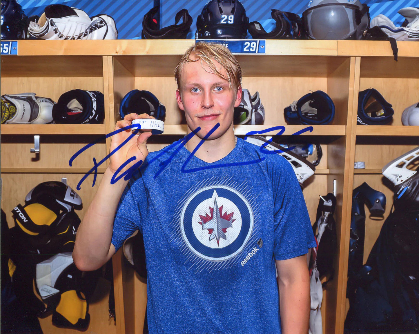 Patrik Laine Autographed 8X10 Photo
