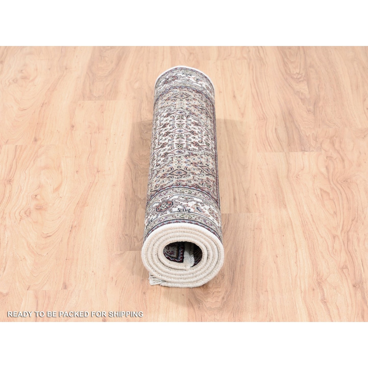 3'8"X6' Wool And Silk Fish Medallion Design Tebraz Mahi Handknotted Rug