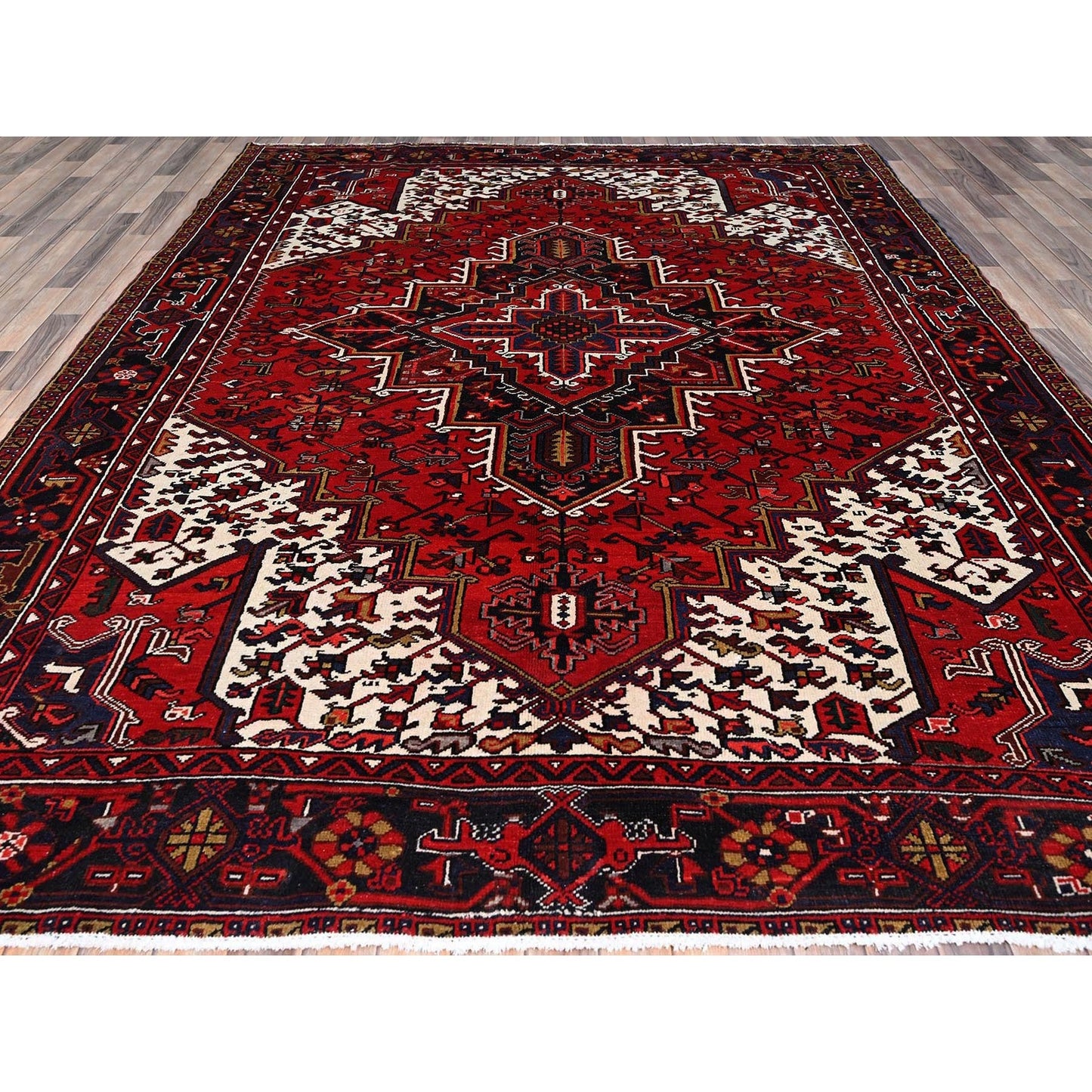 8'4"X10'7" Red Hand Knotted Clean With Centre Flower Element Oriental Rug