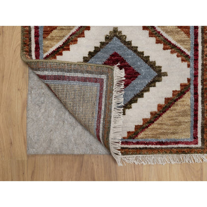 2'1"X3'1" Pastel Gray Southwest Indian Design Hand Knotted Wool Mat Rug