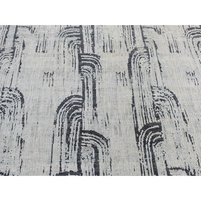 6'X9' Cloud Gray The Cane Pure Silk With Textured Wool Hand Knotted Rug