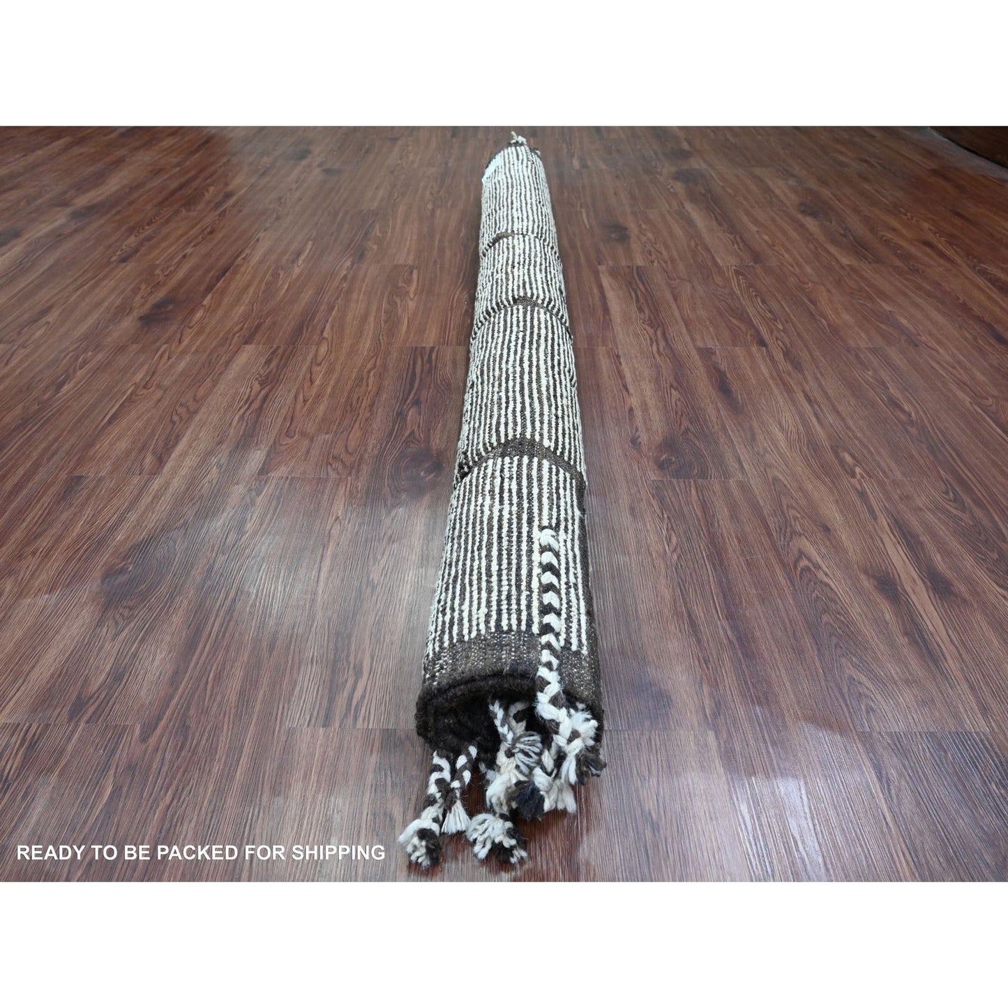6'6"x9' White Moroccan Weave Geometric Pattern Soft Wool Hand Knotted Rug