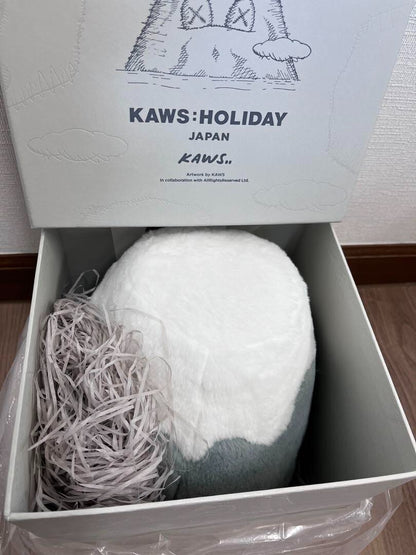 Kaws : Holiday Japan Limited Edition - Mount Fuji