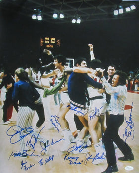 1972 Team Usa Basketball 13X Team Signed 16X20