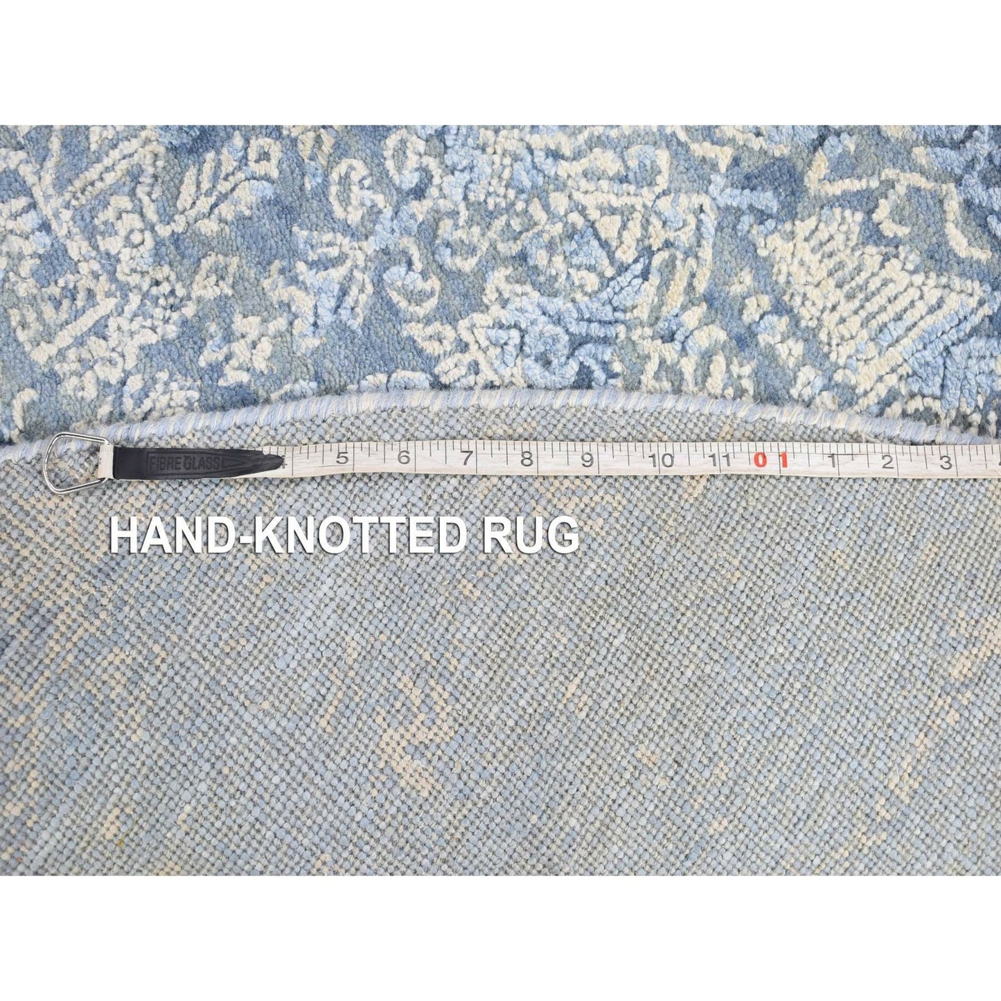 6'X6' Blue Hand Knotted Wool And Pure Silk Jewellery Design Round Rug