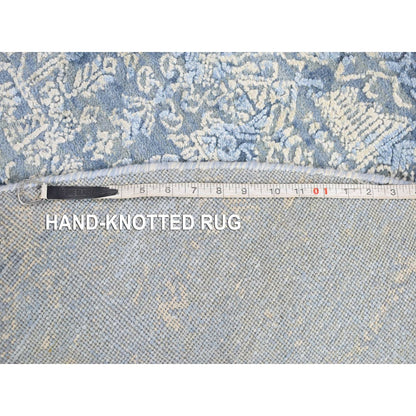 6'X6' Blue Hand Knotted Wool And Pure Silk Jewellery Design Round Rug