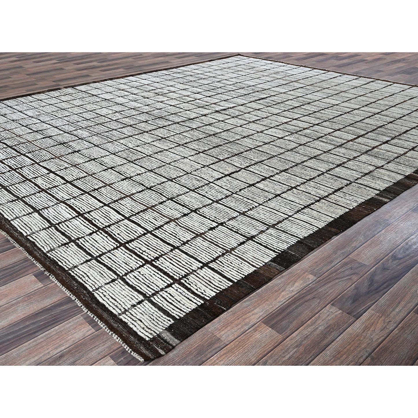9'7"X11'8" White Moroccan Weave With Grid Design All Wool Hand Knotted Rug
