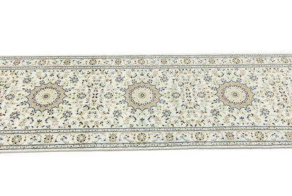 Indo-Nain Oriental Runner Rug Medallion Floral