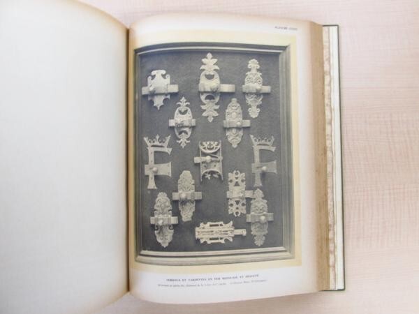 Les Anciens Maitres Serruriers Et Leurs Meilleurs Travaux Henry-Rene D'Allemagne