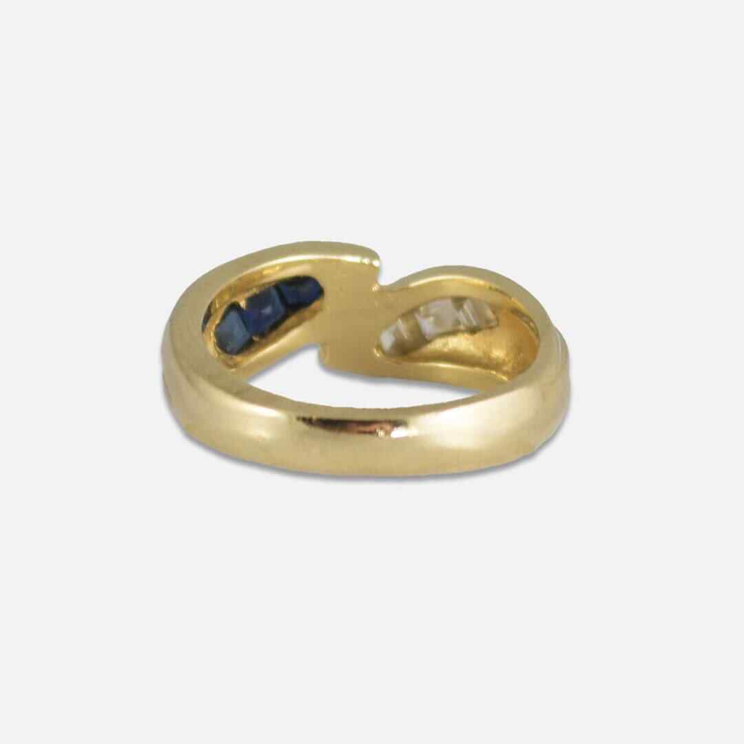 14K Yellow Gold Blue Stone & Diamond Ring 0.15Ct