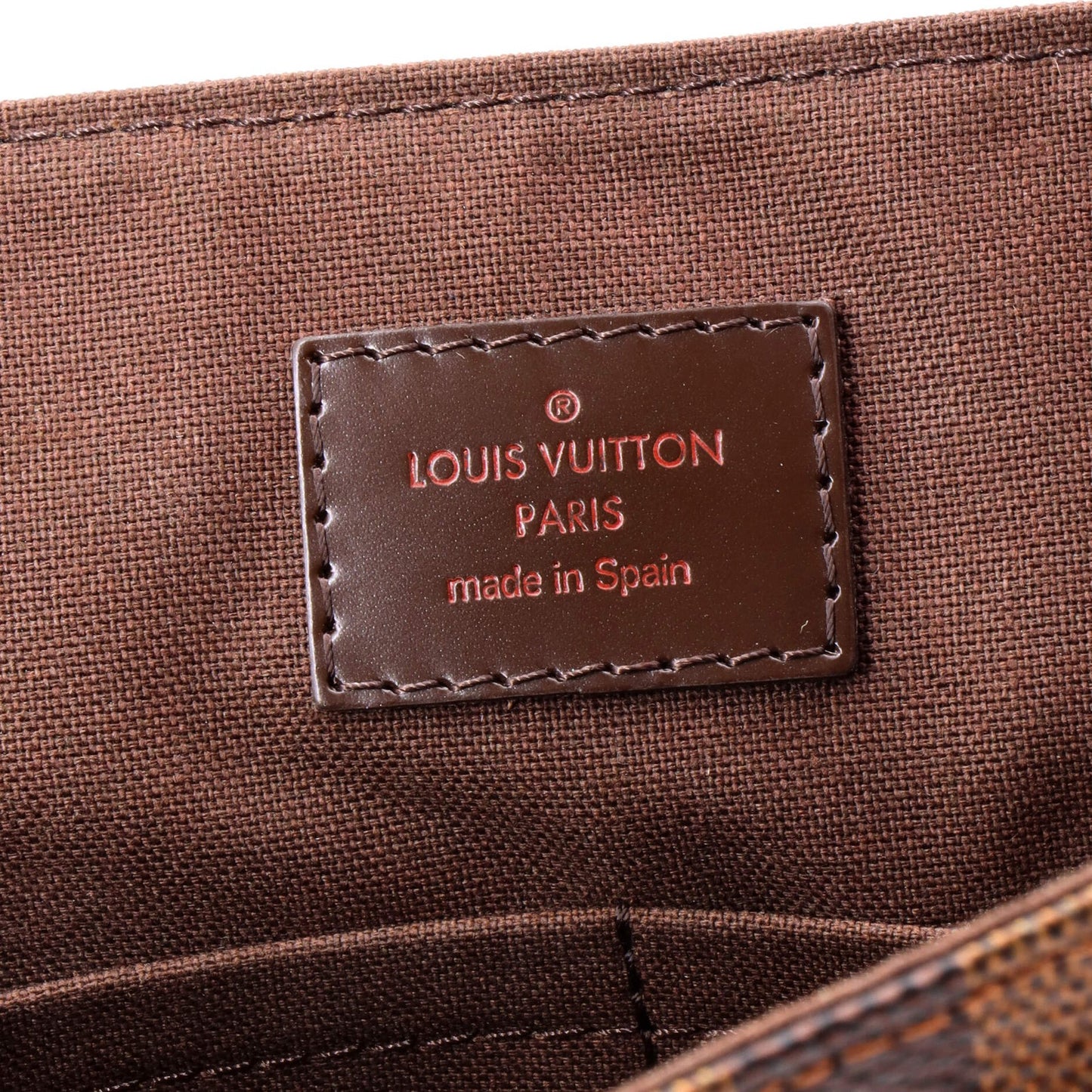 Louis Vuitton District Messenger Bag Damier Mm
