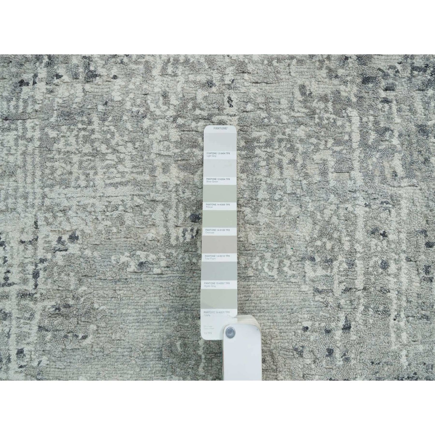 6'1"X6'1" Light Gray Modern Design Hand Knotted Round Oriental Rug