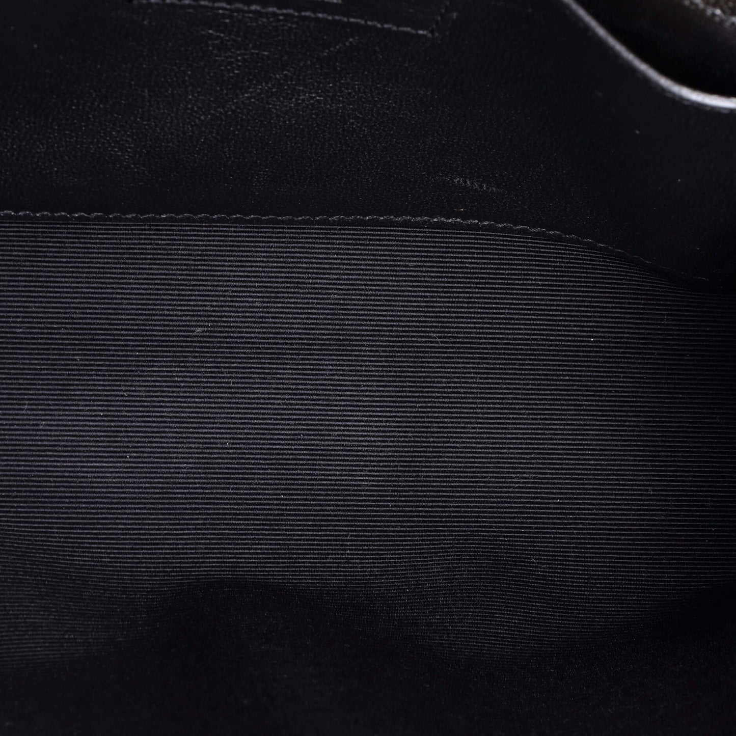 Saint Laurent Classic Monogram Crossbody Bag Grainy Leather Medium