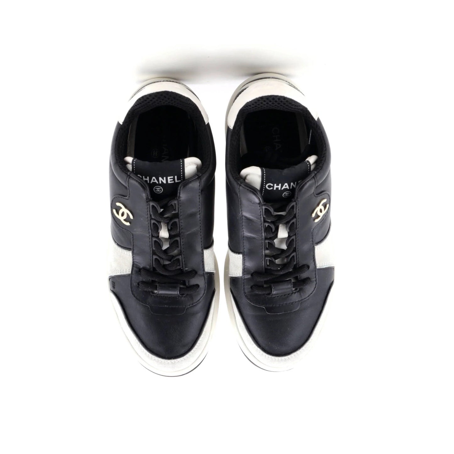Chanel Women'S Cc Low-Top Sneakers Suede And Leather