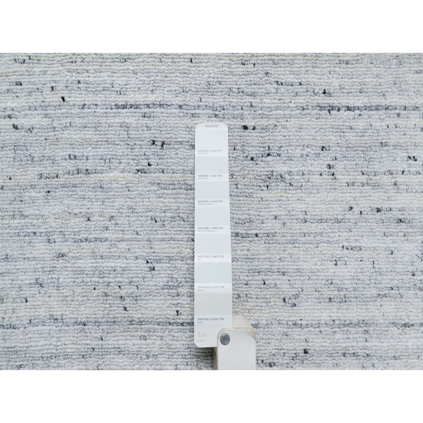 10'X13'10' Frost Gray Modern Striae Design Soft Wool Hand Loomed Rug