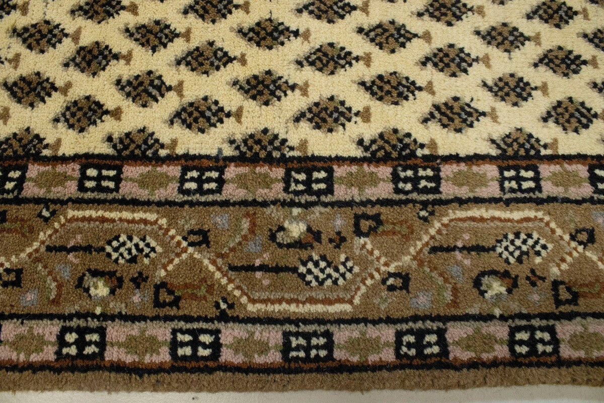 Floral Oriental Runner Rug Allover Design Wool