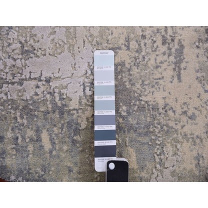 4'X4' Moonquake Gray Wool And Silk Hand Knotted Abstract Design Round Rug