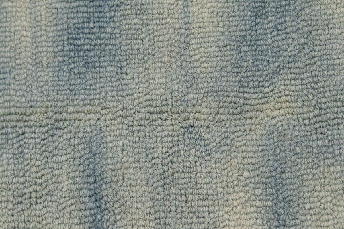 Hand-Tufted Blue Tie-Dye Rug Modern Kids Room
