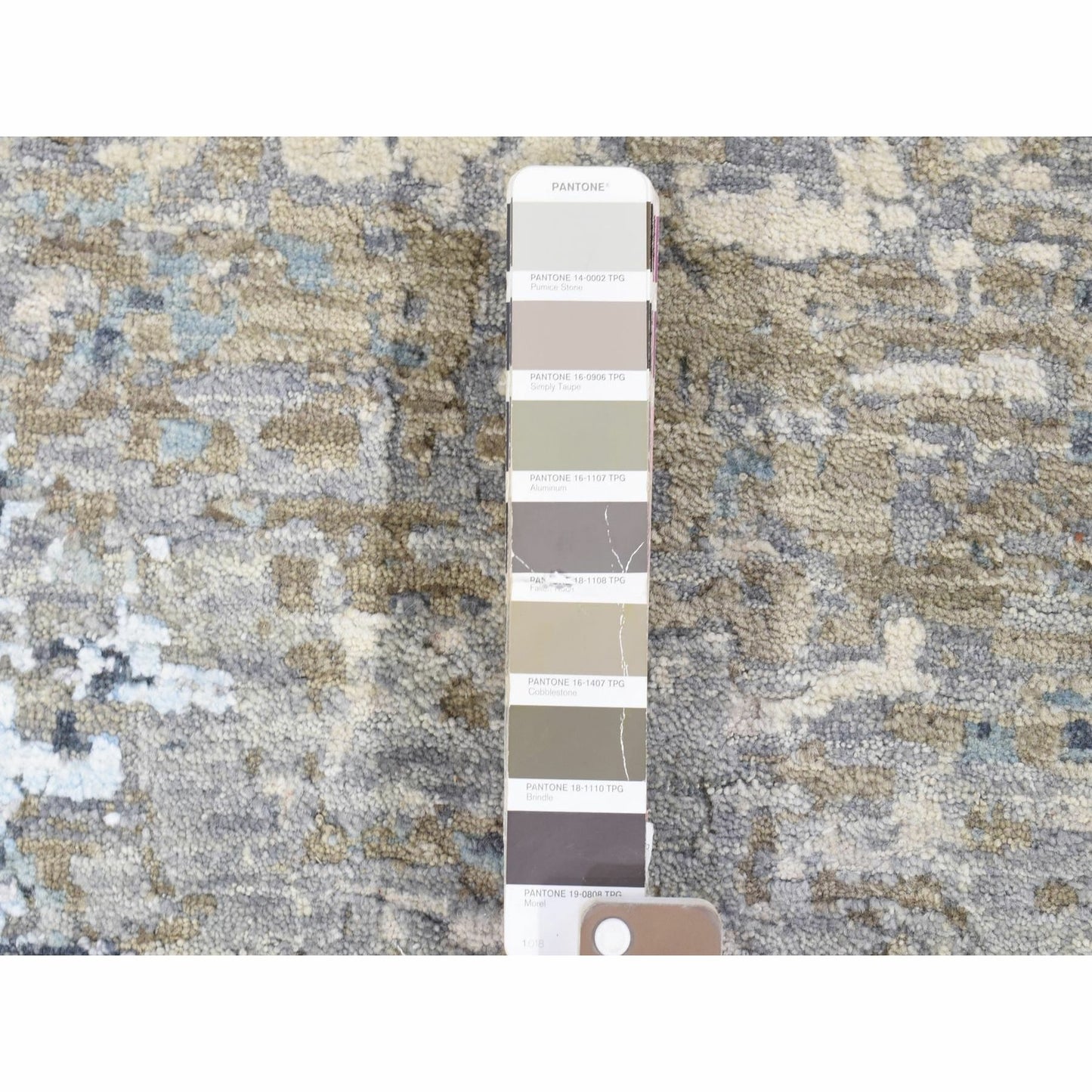 2'6"X11'10" Gray Pure Wool Modern Abstract Design Hand Knotted Runner Rug