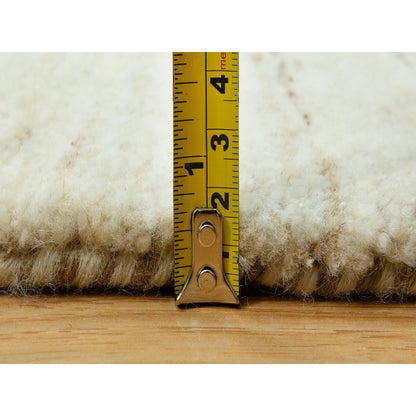 5'X5' White Thick And Plush Plain Design Wool Hand Knotted Rug