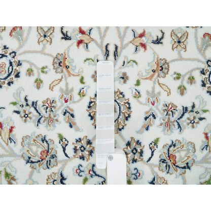 5'X7' Powder White Nain Design 250 Kpsi Soft Wool Hand Knotted Rug