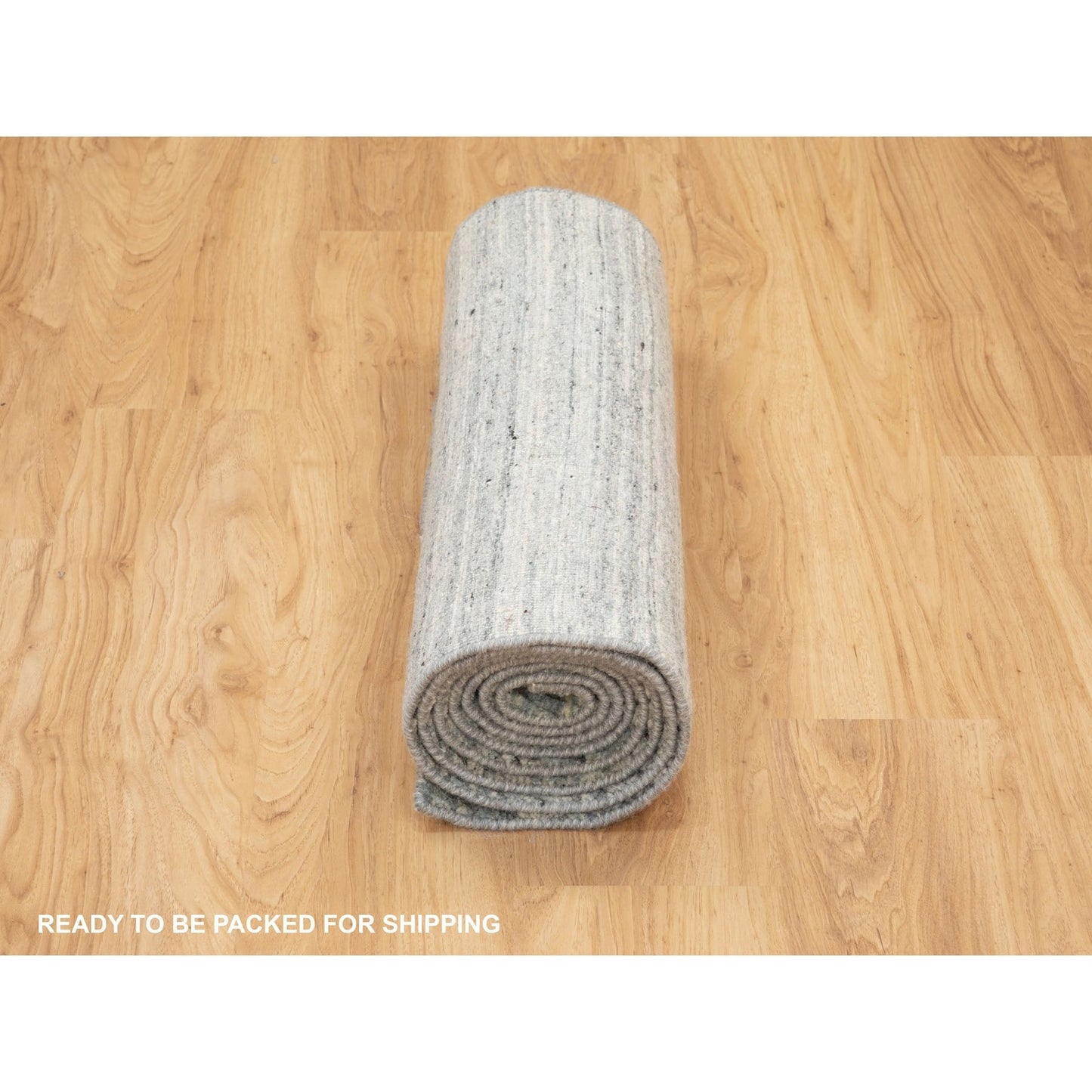 2'6"X7'10" Green Variegated Design Hand Loomed Wool Modern Runner Rug