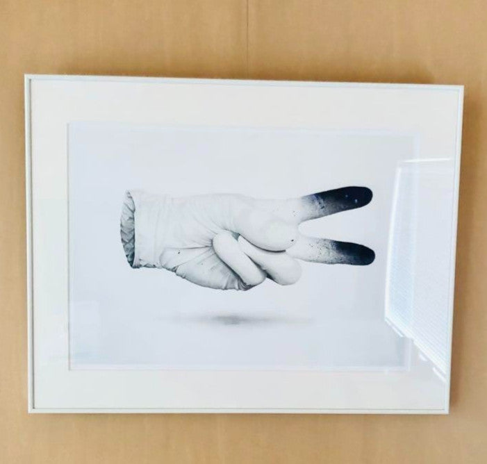 Nuno Viegas (Portugal) "Glove" 2018 Gicle Print Signed 17/30 Street Art