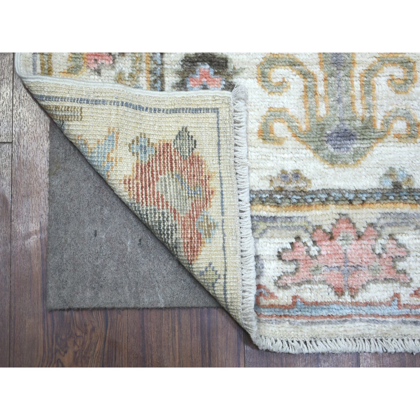 2'8"X11'8" Ivory Leaf Design Hand Knotted Angora Oushak Wool Runner Rug