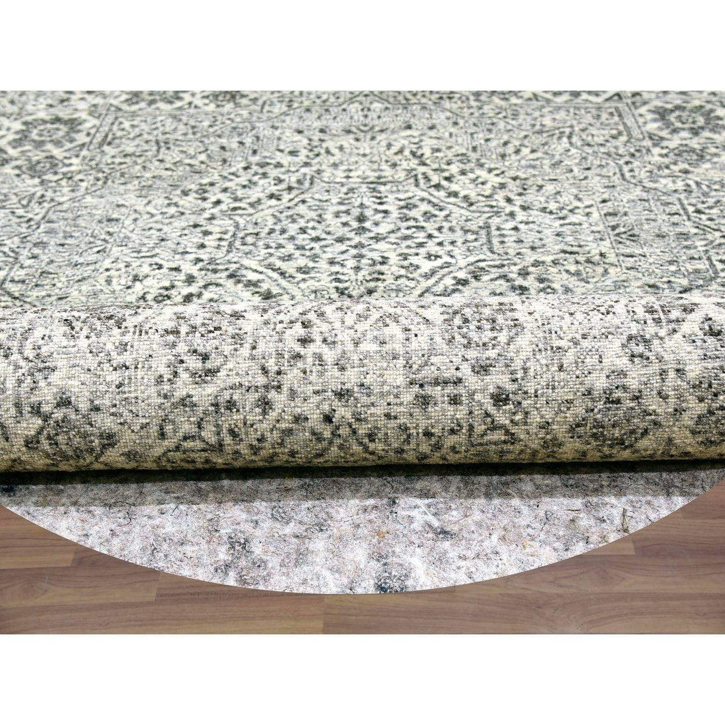 12'X12' Decorators White Hand Knotted Soft Wool Round Mamluk Dynasty Rug