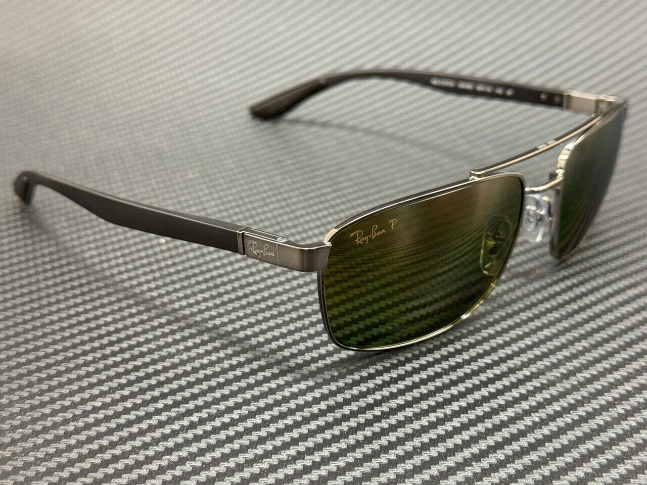 RAY BAN RB3737CH 004 6O Gunmetal Green Polarized