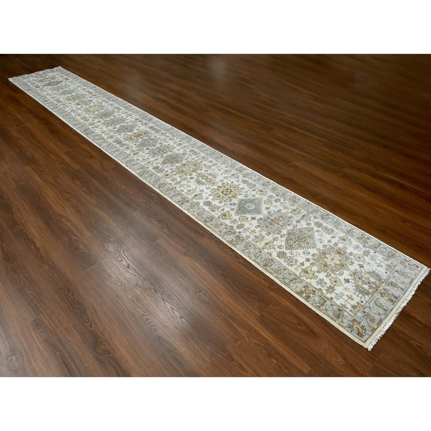 2'9"X17'10" Ivory Shiny Wool Hand Knotted Karajeh Design Xl Runner Rug