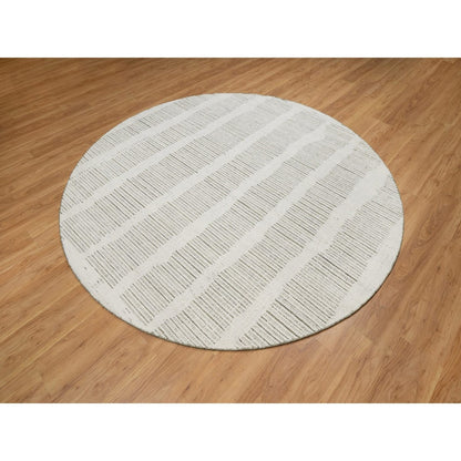 7'9"X7'9" Ivory Natural Wool Round Rug Hand Woven Flat Weave With Pile
