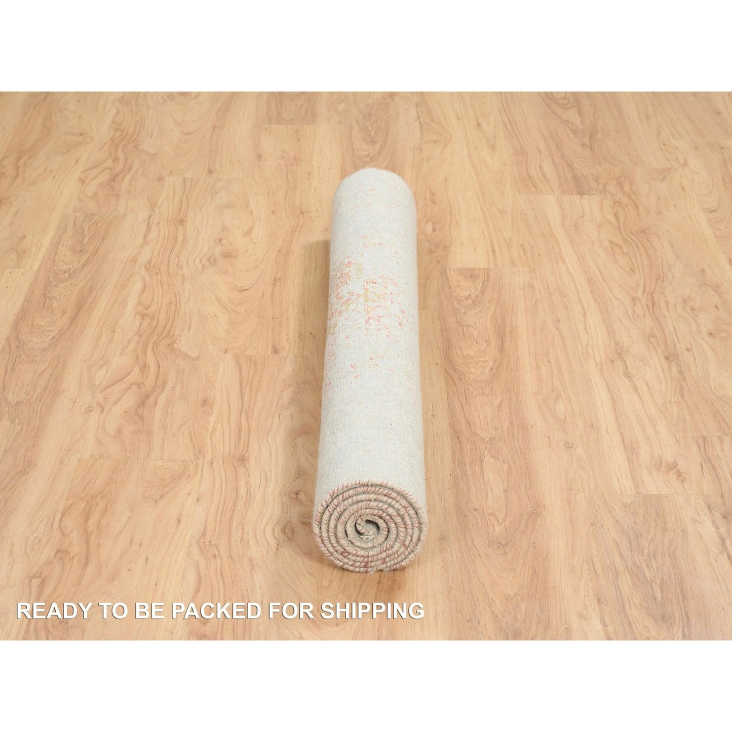 4'2"X6' Ivory Hand Knotted Farsian Erased Medallion Design Wool/Silk Rug