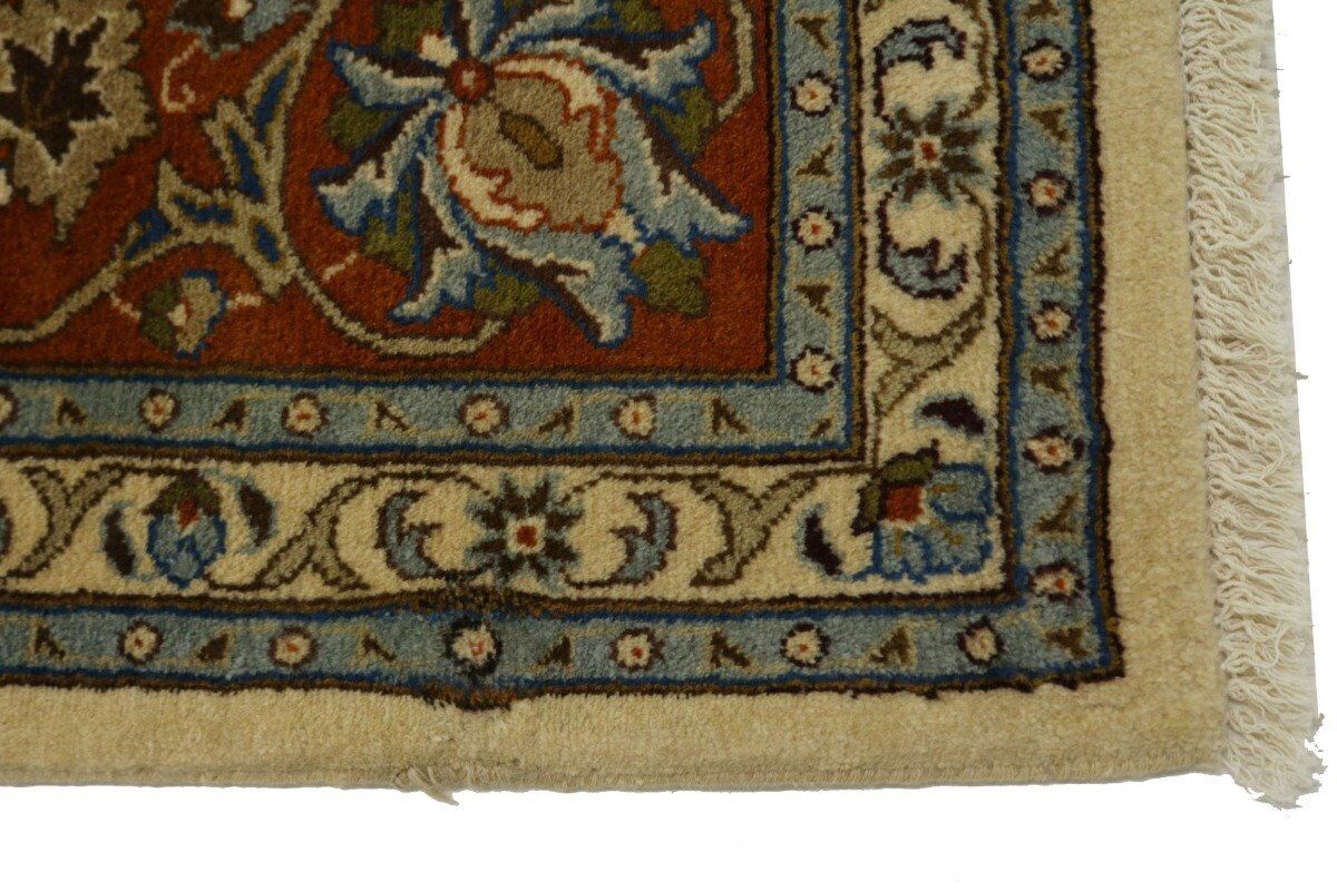 Rare Vintage Oriental Rug Classic Floral