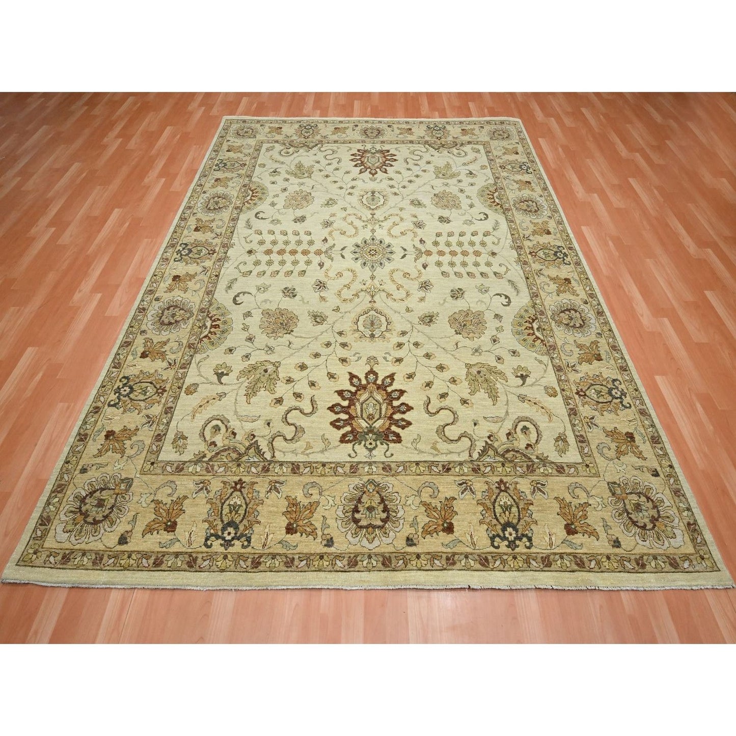 8'X10' Ivory Hand Knotted Agra Ziegler Design Leaf Pattern Pure Wool Rug