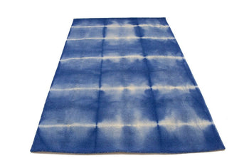 Tie-Dye Design Navy Blue Hand-Tufted Plush 5X8